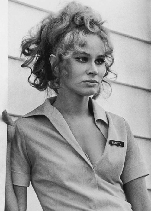 Happy Birthday to Karen Black! As a kid I was transfixed by her crazy eyes and quirky performances. RIP 