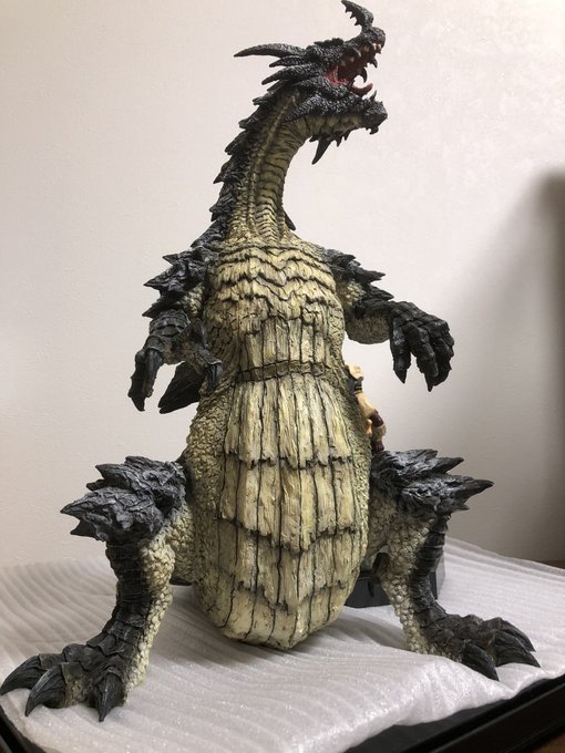 ラオシャンロンのtwitterイラスト検索結果