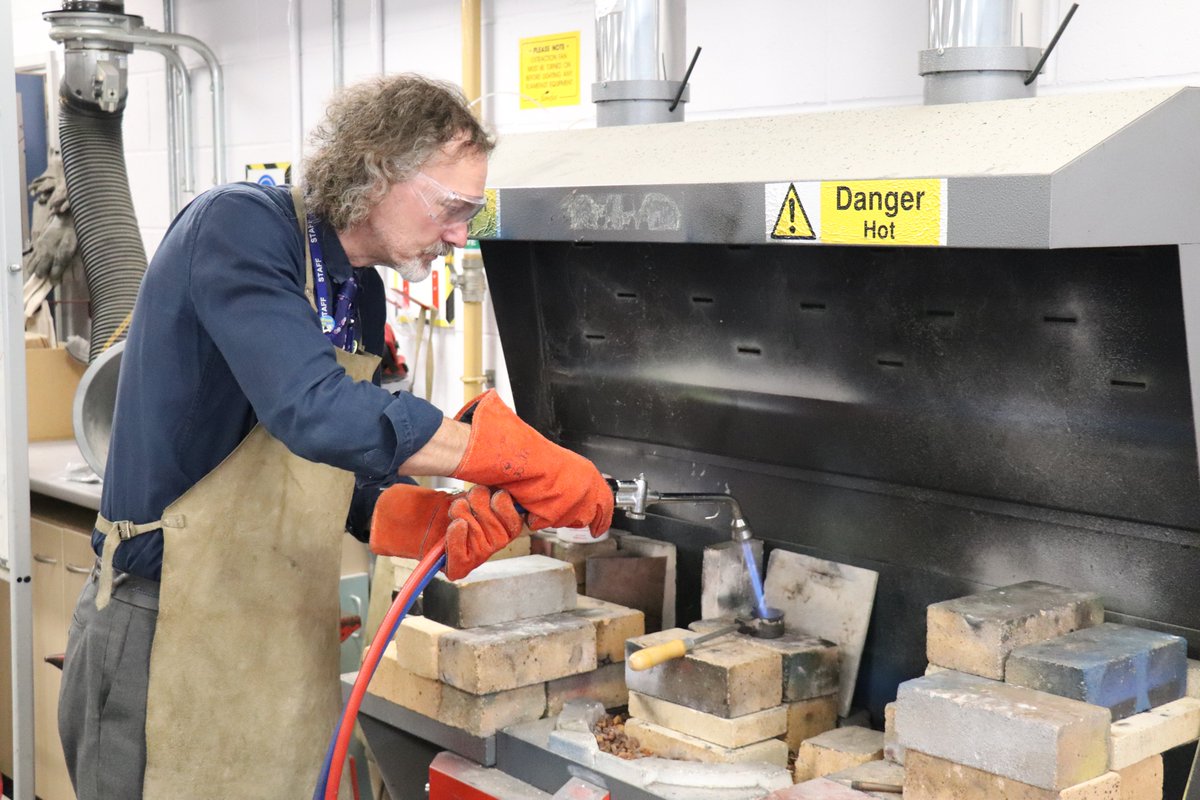 Stratford upon Avon School tweet media