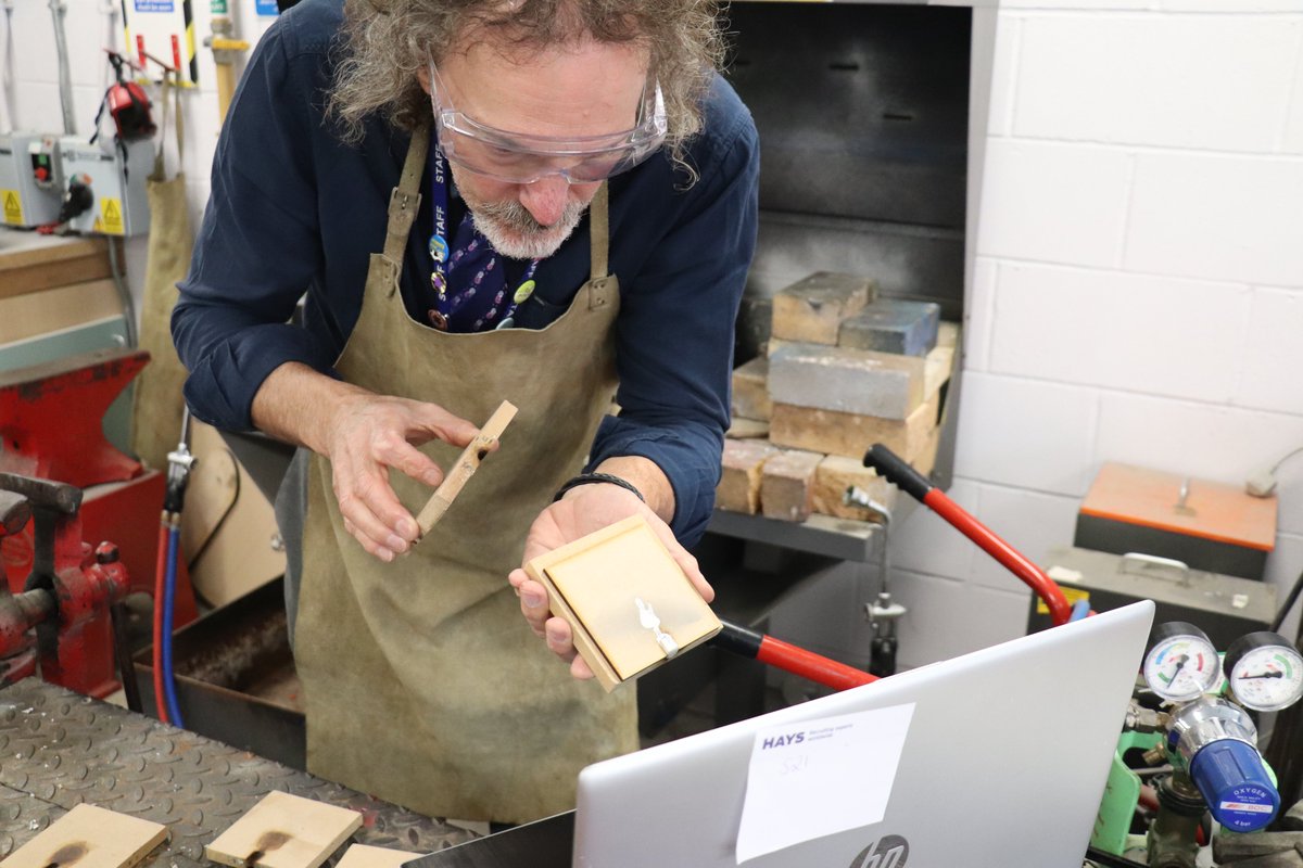 Stratford upon Avon School tweet media