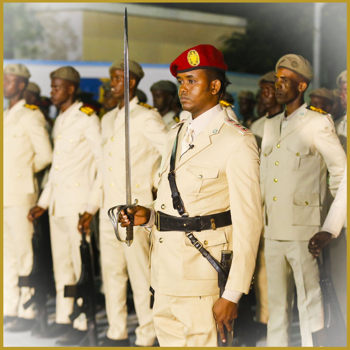 M_Farmaajo's tweet photo. On this #SomaliaAT61, let us repay the faith of our freedom fighters led by SYL by shining the light of patriotism by protecting the honour of our nation &amp; unite against tribalism, poor governance &amp; corruption. It is the greatest way to sustain their spirit for #SuccesfulSomalia. https://t.co/Zdd4yEatDa