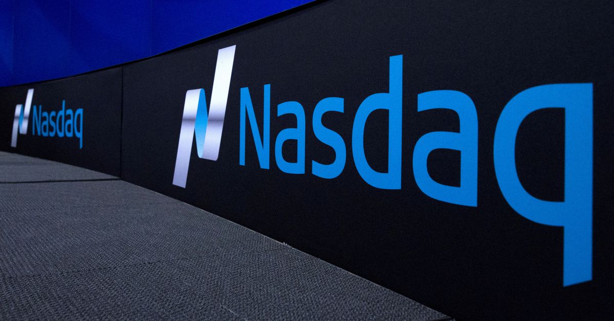 MixnerConsults's tweet photo. Online legal services firm #LegalZoom jumps 31% in debut, valued at $7 bln https://t.co/c5mZswm8YD
#legaltech #LZ #stockmarket https://t.co/VgxgO1jMy8