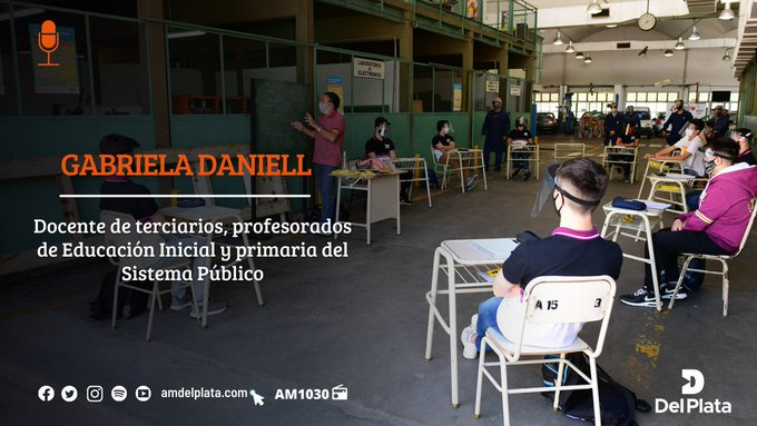 RadioDelPlata's tweet photo. 📻 [#LoQueHay] Gabriela Daniell, docente de terciarios, profesorados de educación inicial y primaria del Sistema público, en comunicación con @marCanay

🎙AM1030
📲1123401030
🔊 https://t.co/rQG1ZJ5CKN https://t.co/ECiplG4n3G