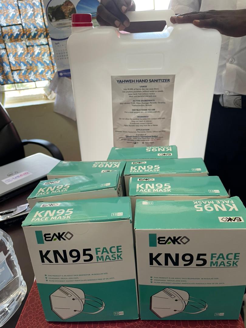 cryptomansui's tweet photo. Health care workers are at increased risk of infection, as part of their chosen profession . Ensuring they have access to appropriate PPEs is the least they should have.Let's join @BabraKemi in the provision of PPEs to protect them as they do their jobs.

#Cheer4HealthWorkersUG https://t.co/IoNwEEUPxM