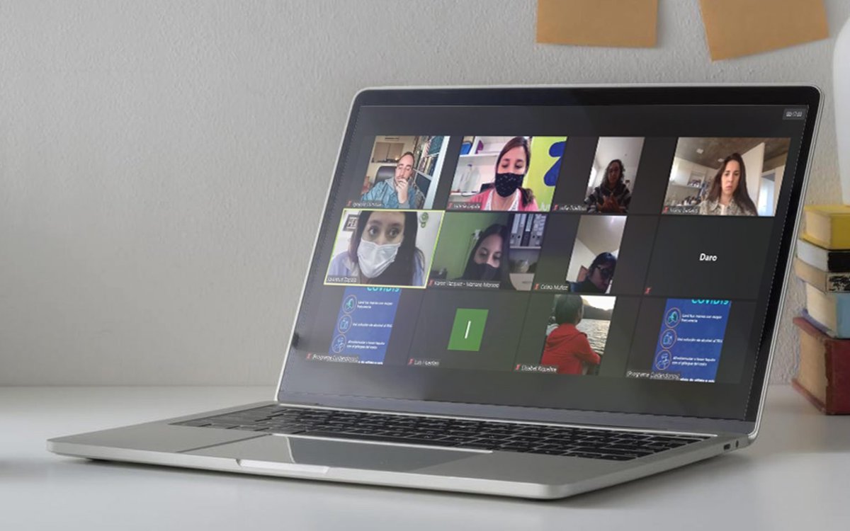 lavozdelneuquen's tweet image. Zapala: La Dirección de Juventud participó de la presentación del programa “Cuidándonos” 
weblavoz.com.ar/secciones/muni… 
#presentaron #programa #cuidandonos