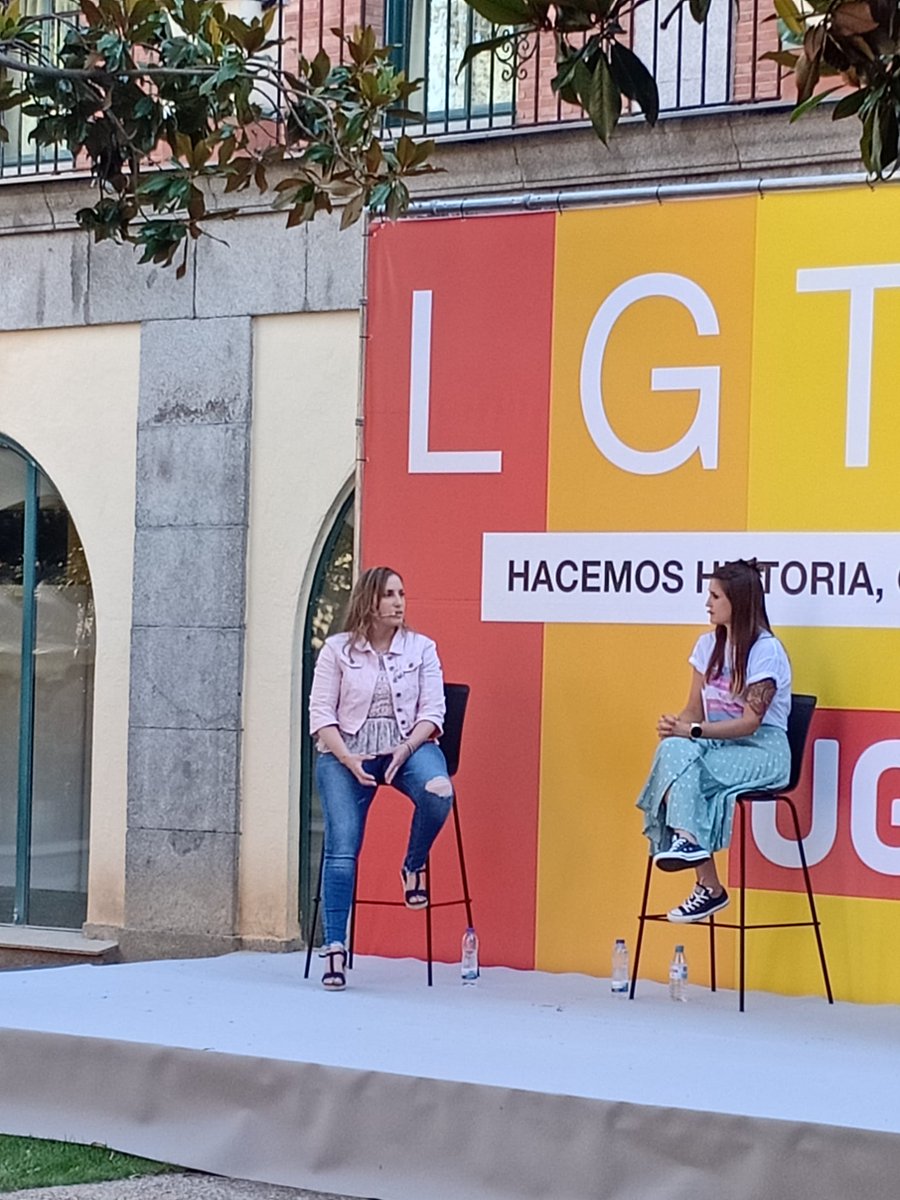 FeSMC_UGT's tweet photo. Nuestra Vicesecretaria General y de #Igualdad de @FeSMC_UGT, Marina Prieto, interviniendo en la jornada #LGTBI organizada por @UGT_Comunica en #Orgullo2021. https://t.co/NNJEtrpxvj
