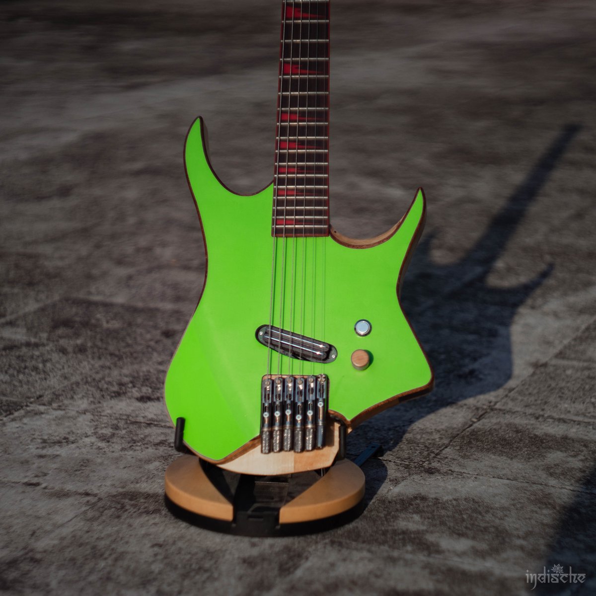 Indische Guitars Indischeguitars ট ইট র