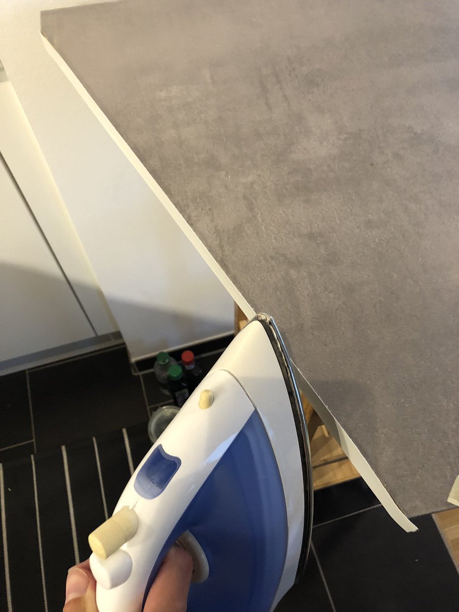 yass_twitt's tweet photo. Und ich dachte, ich muss nie mehr Bügeln! https://t.co/tV0jg3bqqJ