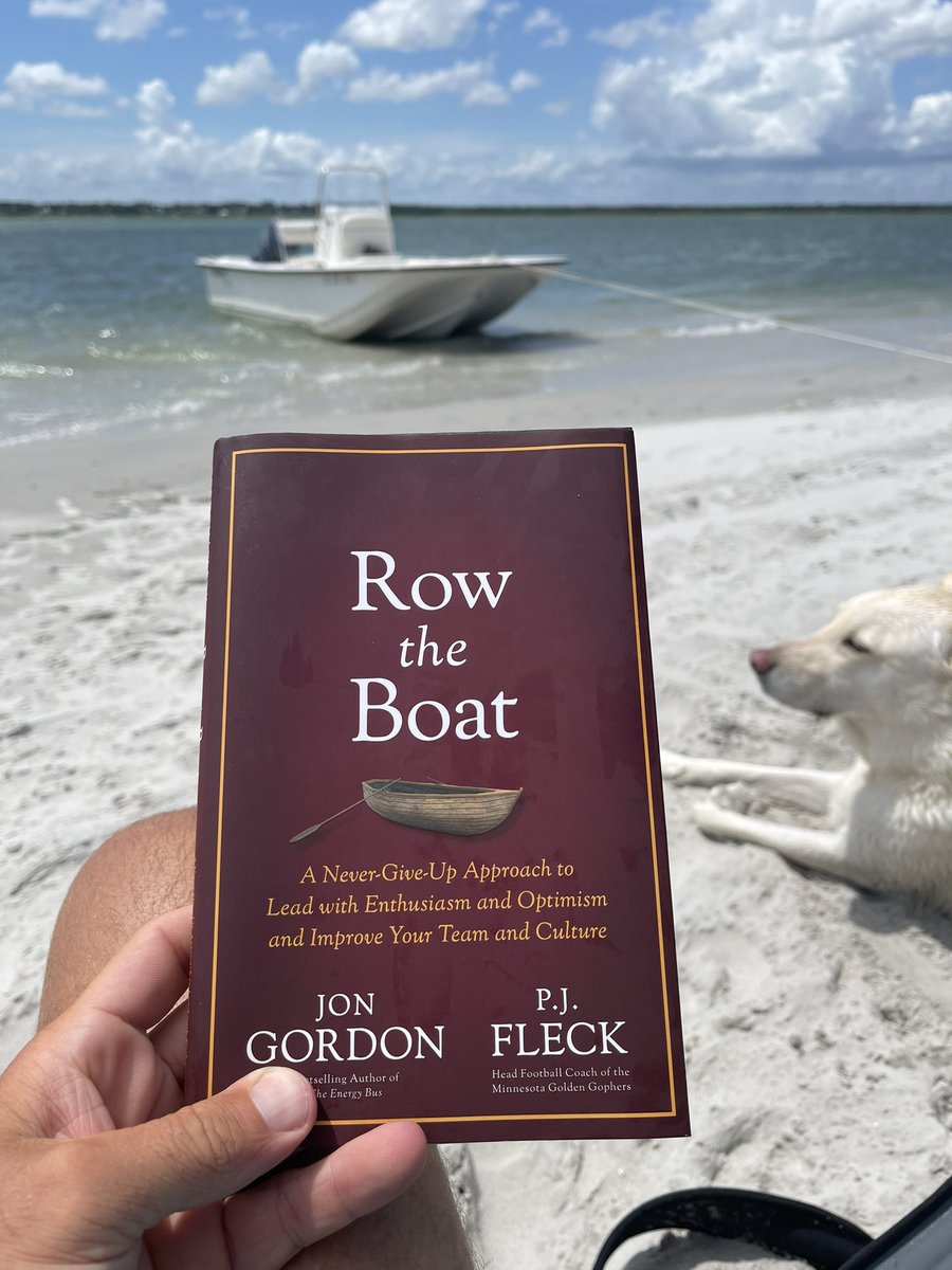 EricR_Brown's tweet photo. Summer reading @JonGordon11 @Coach_Fleck #RowTheBoat https://t.co/3tqRKw4ZcC