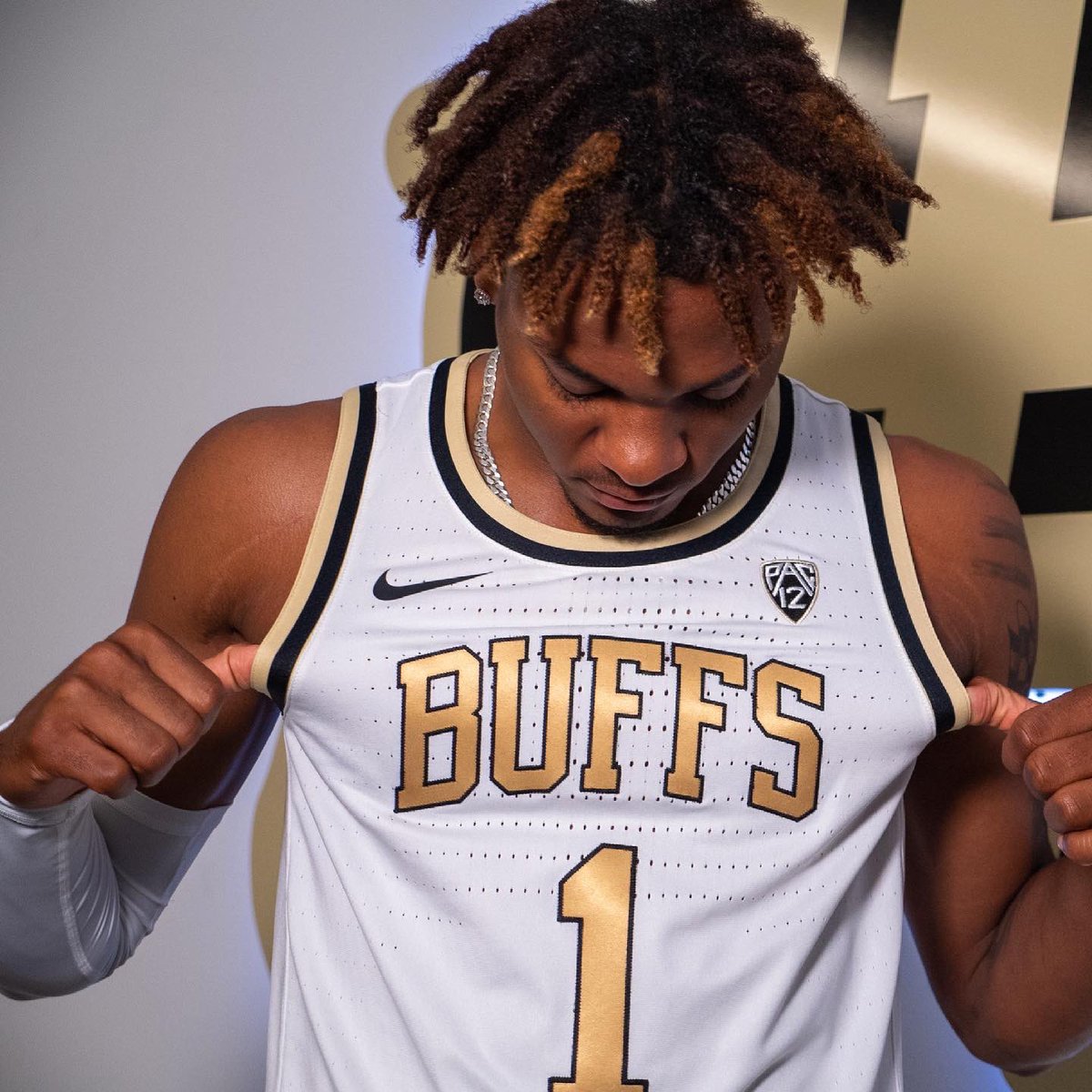 _averybrown3's tweet photo. University of Colorado Official Visit!🦬 #BuffNation https://t.co/uTLZmaYsgC