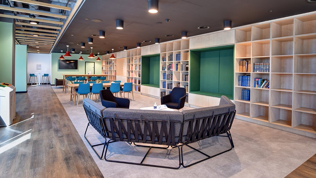 New Case Study Alert: Continuing our ongoing relationship with a Central Government Agency, Flexiform has completed a large-scale office design and fit-out spanning 7 floors. See the case study online: flexiform.co.uk/case-studies/h…