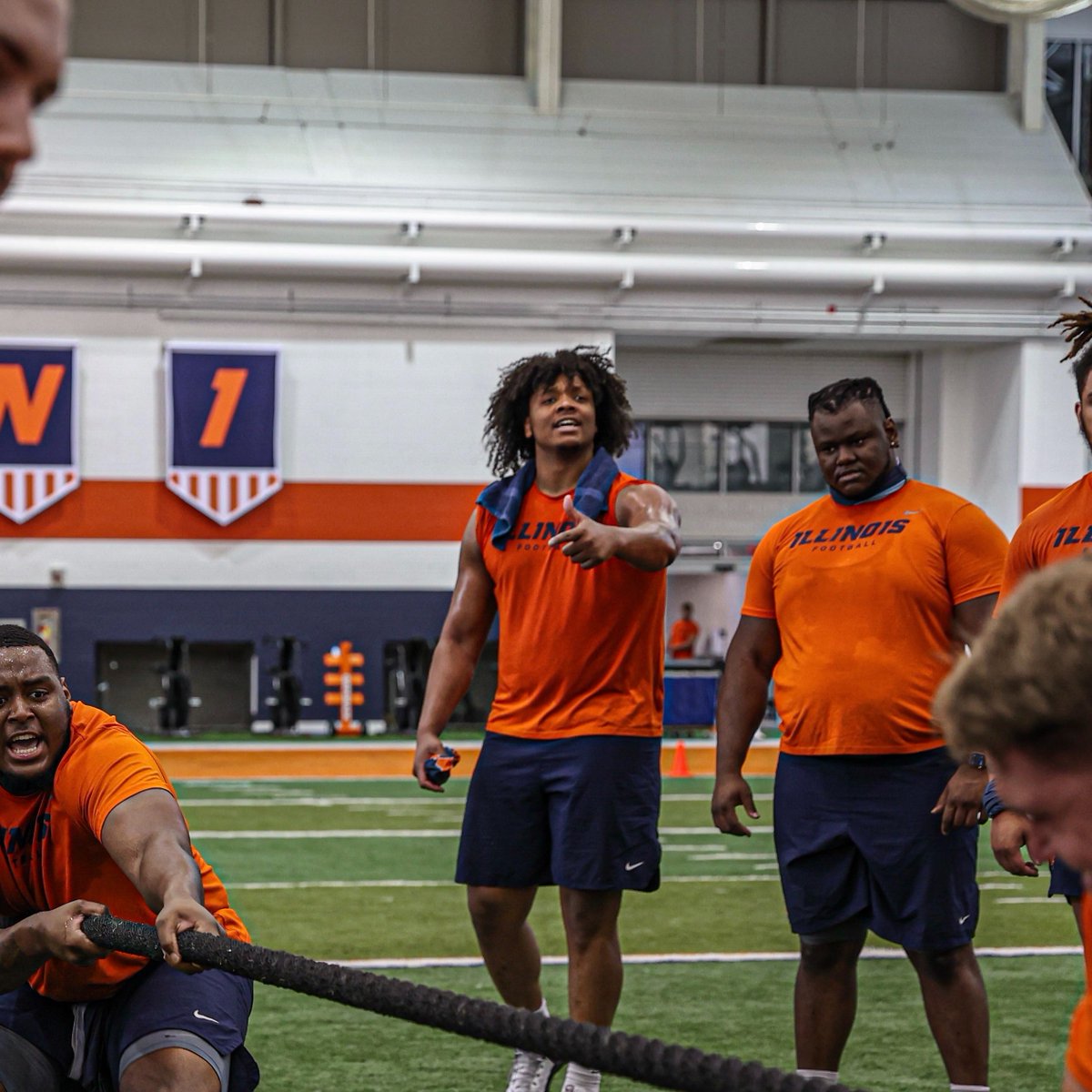 Julian Pearl tweet media