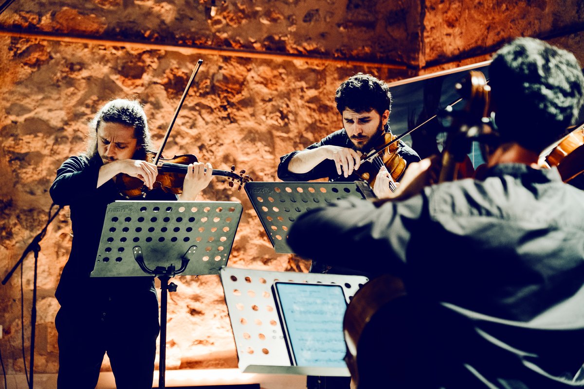 CUARTETO SEIKILOS

<a href="/Seikilosquartet/">Cuarteto Seikilos</a> nos ha traído a Iglesia de los Jesuitas su programa ‘La Generación de los Maestros’.

📸: Juan Antonio Partal