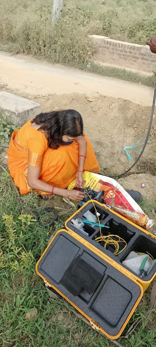 vandanatiwari's tweet image. सीएससी मेरी पहचान #CSCseGRAMSWARAJ @OfficeOfRSP @CSCegov_ @dintya15 @abhi481  @rsprasad @Madhurlast40 @CSCUttarPradesh
#womenempowerment @wifichoupal