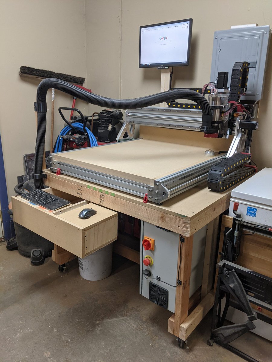 eclsnowman's tweet photo. I finally finished documentation for my new CNC Router. It's out on my Github. Like always I modeled in every nut, bolt, etc. Many model formats, prints and documentation to choose from. Hopefully it can be useful for some or an inspiration for others.

https://t.co/jEsI90XQUr https://t.co/U38iOwq567