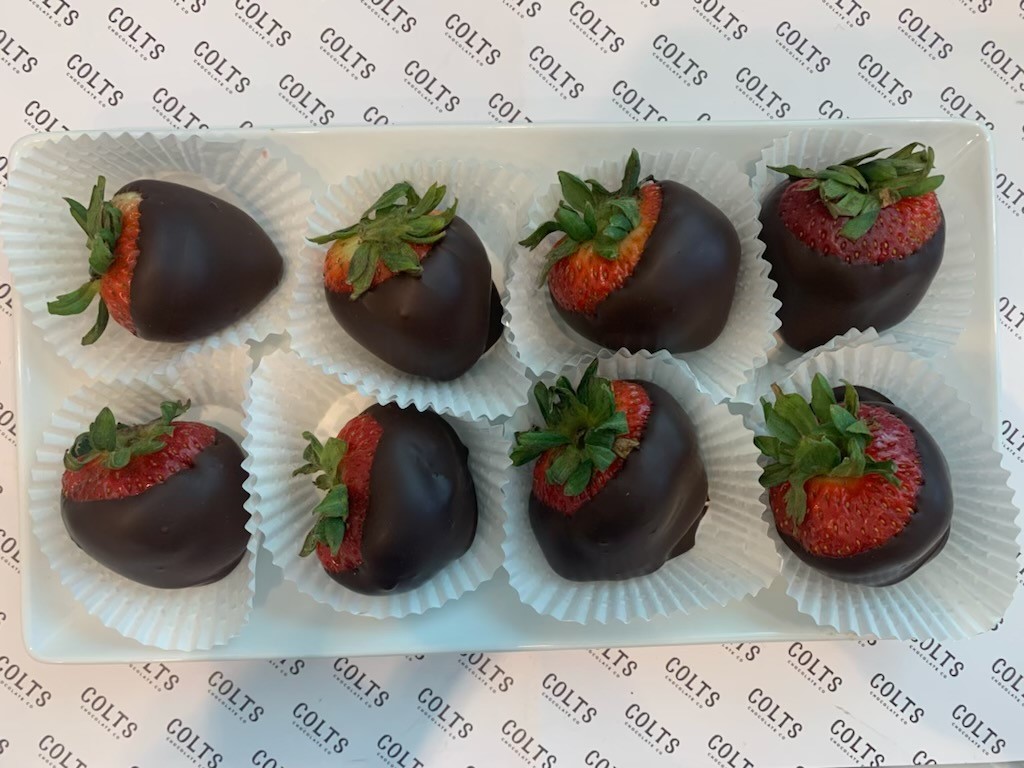 coltschocolates's tweet photo. We're now offering #DarkChocolate Covered Strawberries! They're hand dipped daily &amp; only available at our #GreenHillsMall location.

There are limited quantities each day, so advance notice for special orders is encouraged!
We offer them individually, in a 6 pack or by the dozen! https://t.co/ESiZgXfRpL