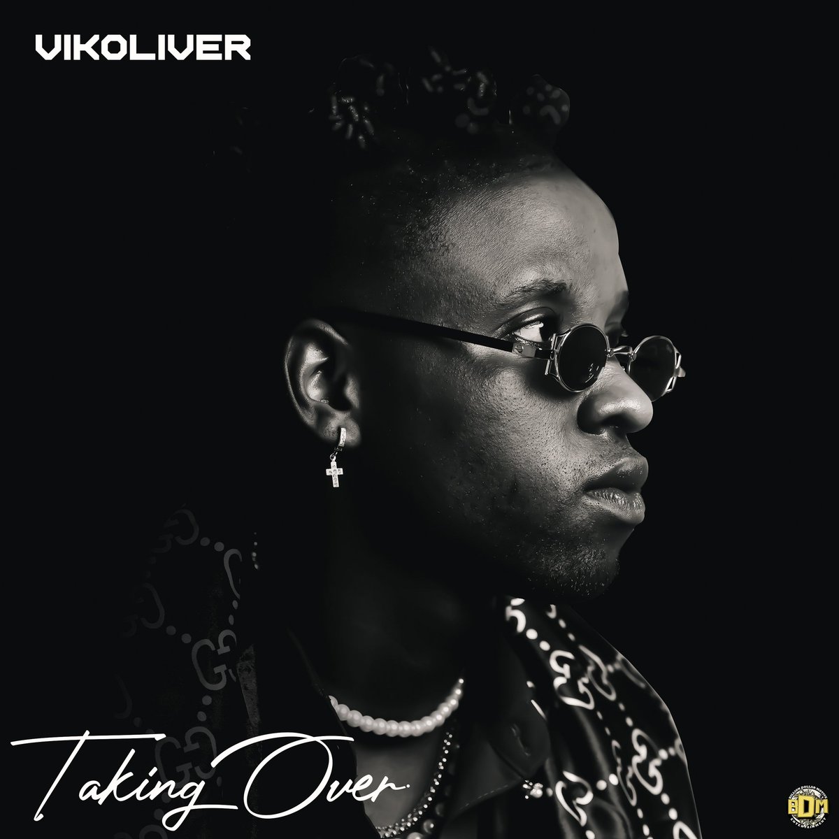 ParamodeConcept's tweet image. Man like  @vikoliveruwa dey to drop his #TAKINGOVEREP this Friday. Pre- order via backl.ink/147231353 and also anticipate big.

#VIKOLIVER is TAKING OVER no doubt!