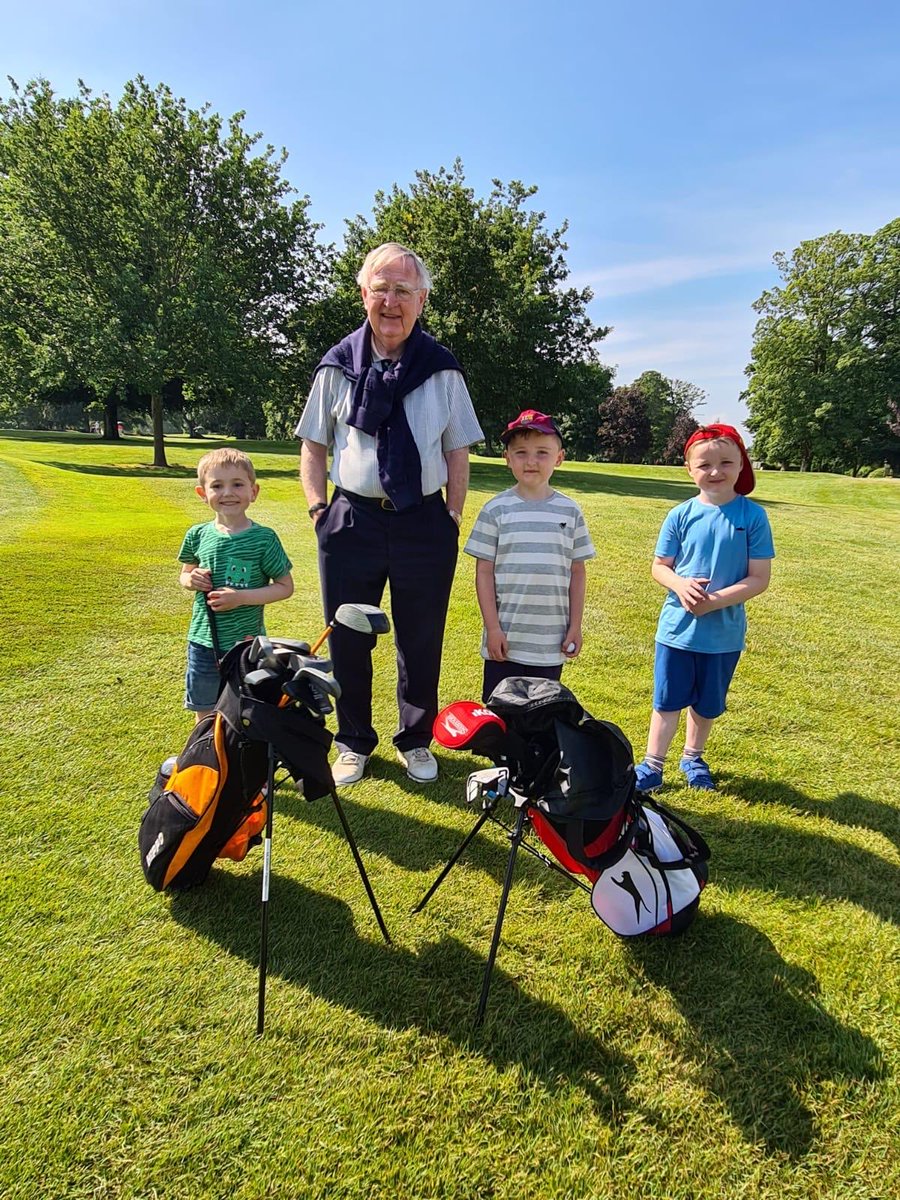 AthyGolfClub's tweet photo. Cubs enjoy their first outing. https://t.co/AUP8Y3Mo3V