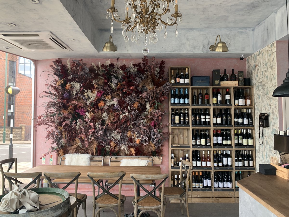 TLTeddington's tweet image. New addition to the Teddington High Street / Broad Street in the exSamsung site.  Welcome @PrimitivoClub (on Instagram &amp;amp; FB).  Wine Bar &amp;amp; Delicatessen with some exciting food offerings planned including caviar.  Pop in to say hello to owner, Natalia.