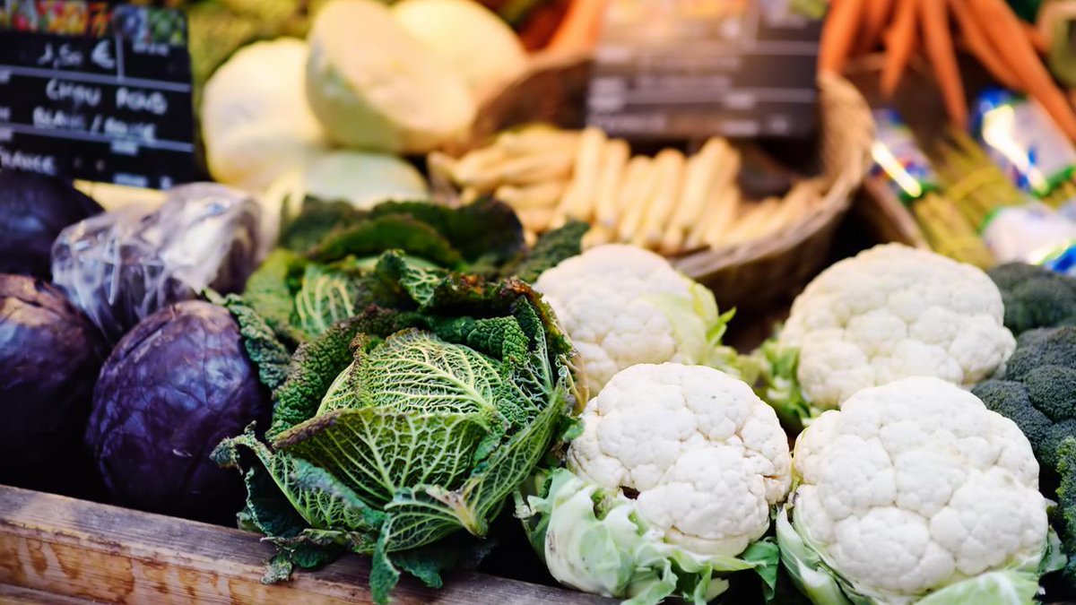 LCI's tweet photo. Votre plus beau marché 2021 : le lauréat annoncé ce vendredi, qui sont les 5 finalistes ? https://t.co/t05QazL0BA #VPBM https://t.co/2RanohgClZ