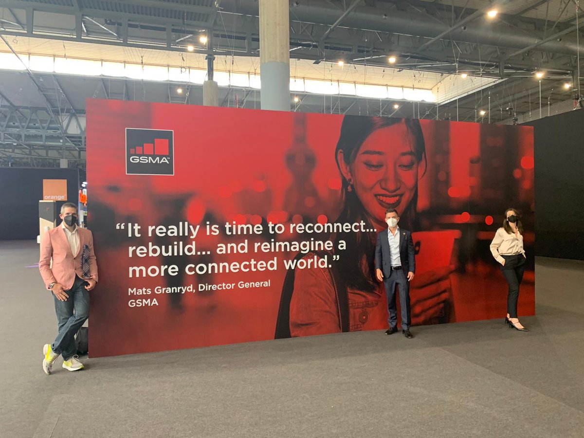 GSMA Intelligence tweet media