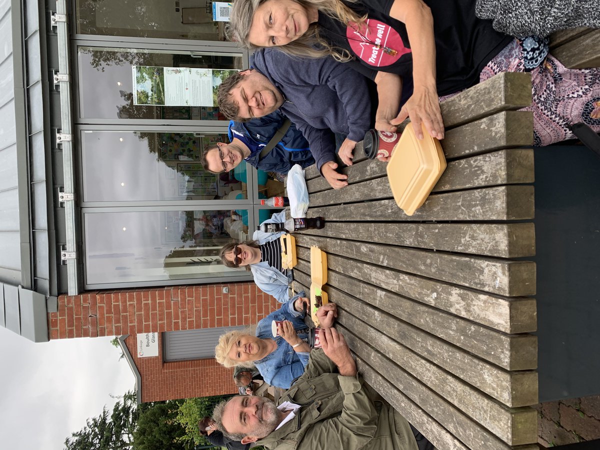JUSTLincs's tweet photo. At last an outdoor meeting for the ‘virtual tea and biscuit’ who have met on line for 16 months. #VirtualTea #LockdownEase https://t.co/NwLaOnfpVQ