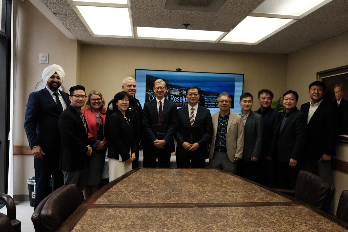 Pepperdine Caruso Law (@pepplaw) on Twitter photo The <a href="/StrausInstitute/">Straus Institute</a> welcomed a delegation from the Korean National Police Agency to exchange ideas and explore collaborative opportunities | law.pepperdine.edu/surf-report/po… The <a href="/StrausInstitute/">Straus Institute</a> welcomed a delegation from the Korean National Police Agency to exchange ideas and explore collaborative opportunities | law.pepperdine.edu/surf-report/po…