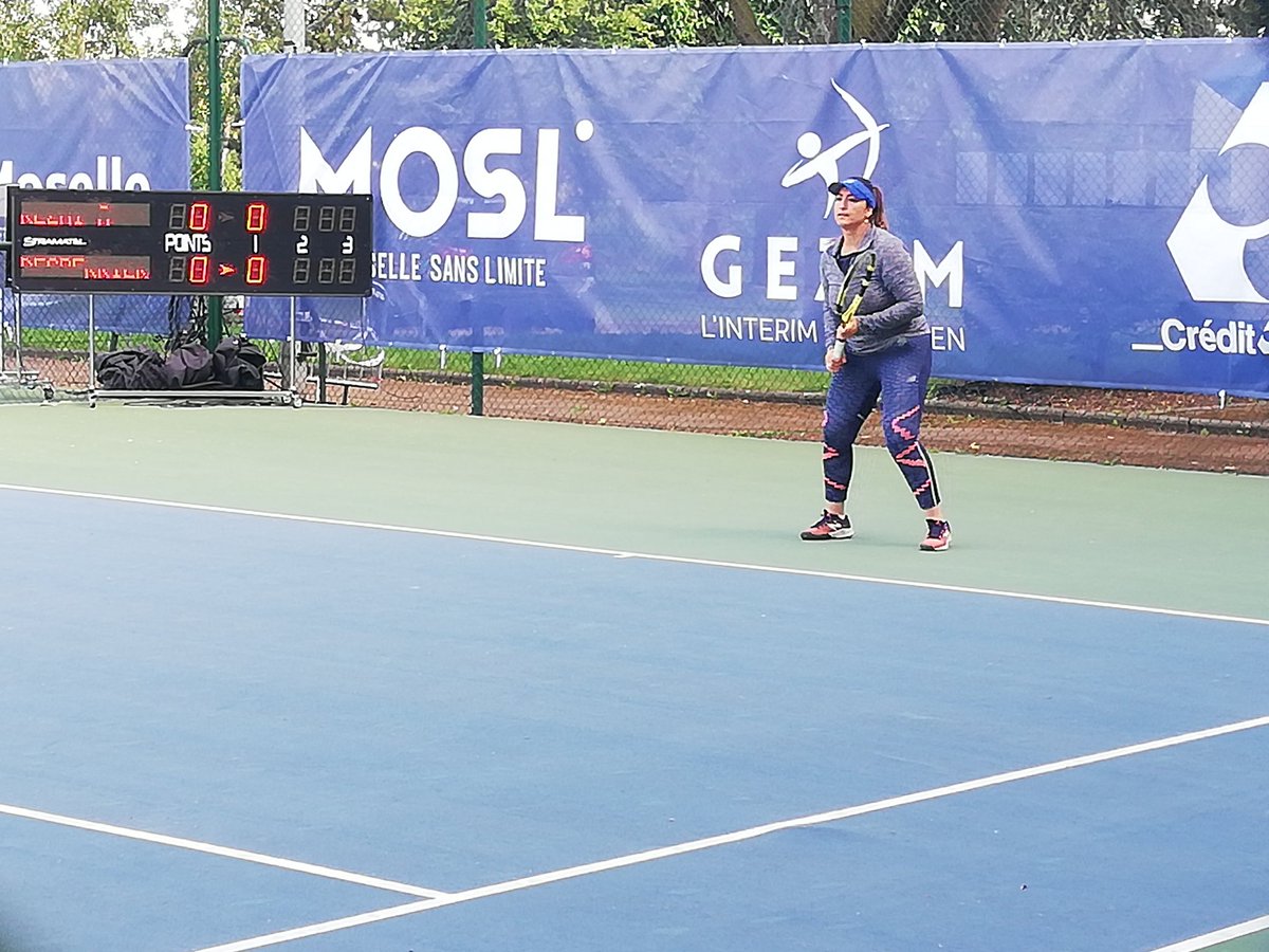 🎾 L'ancienne numéro 14 mondiale Aravane Rezai s'apprête à disputer son 1/8ème de finale au <a href="/WavesOpen57/">Waves Open 57</a>