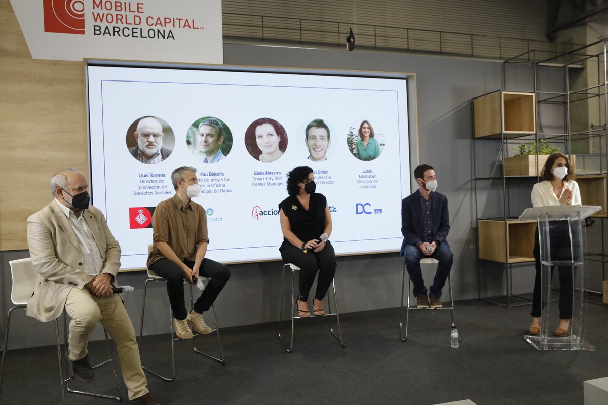 DataCity Lab (@datacitylab) on Twitter photo Un placer inmenso reunirnos ayer en <a href="/MWCapital/">Mobile World Capital Barcelona</a> con este gran equipo 🙌
🙏G.R.A.C.I.A.S <a href="/Imnovation/">ACCIONA I'MNOVATION</a> <a href="/BCN_digital/">BCN Ciutat Digital</a> <a href="/urbanimpacte/">ImpactE</a> <a href="/mickdonaldson/">michael donaldson</a> por demostrar que la colaboración público-privada y la analítica de datos permite resolver grandes retos de ciudad.
¡Seguimos! Un placer inmenso reunirnos ayer en <a href="/MWCapital/">Mobile World Capital Barcelona</a> con este gran equipo 🙌
🙏G.R.A.C.I.A.S <a href="/Imnovation/">ACCIONA I'MNOVATION</a> <a href="/BCN_digital/">BCN Ciutat Digital</a> <a href="/urbanimpacte/">ImpactE</a> <a href="/mickdonaldson/">michael donaldson</a> por demostrar que la colaboración público-privada y la analítica de datos permite resolver grandes retos de ciudad.
¡Seguimos!