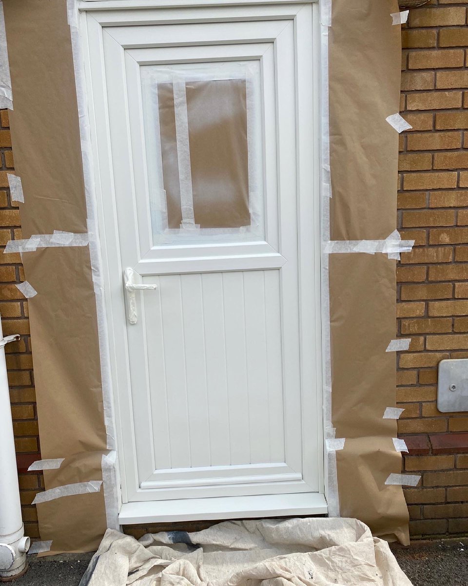 bdsdecorating's tweet photo. • OUR LATEST SPRAYING WORKS • #bdsdecorating #paintinganddecorating #northwest #upvcspraying #contractor https://t.co/Vx14xCkr6m