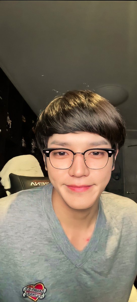 tiwayfeu's tweet photo. @KTownMerchPh happy birthday po!
#KTMPH_BSURPRISE @tokiithebunny @doiiedy @yutaniyo @1_1unooo https://t.co/MYFsAmZoIM