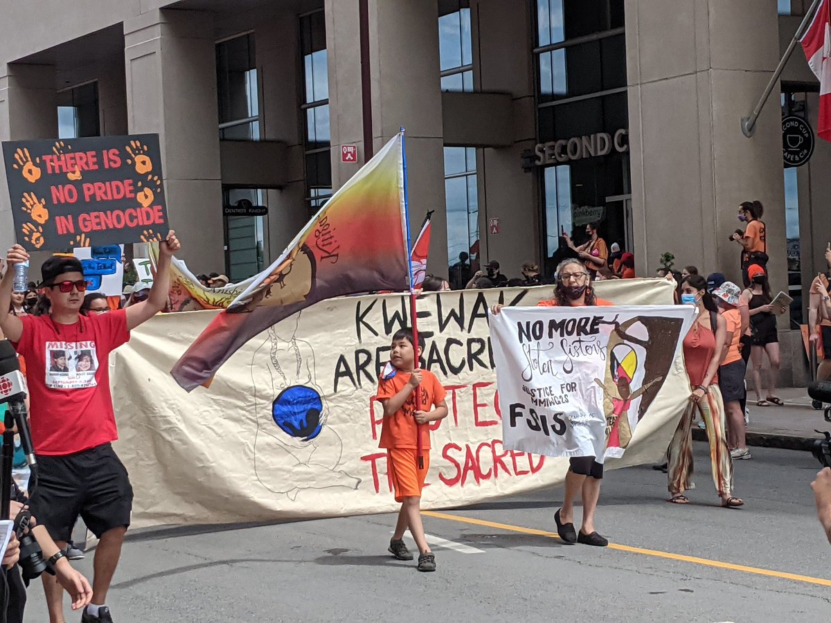 SonyaHoward's tweet photo. Odawa #decolonizecanada #215children #215Indigenouschildren https://t.co/IVpMavE9lP