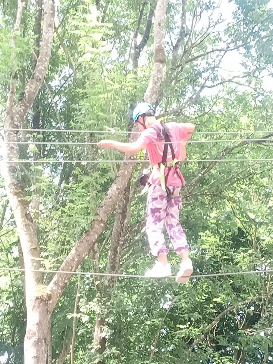 YouthreachTran1's tweet photo. What a fun day, full of adventure at the discovery centre in Kilkenny. Our YR Transition students had a awesome experience. 🏞️🌱🛶💯💫@SOLASFET @YouthreachTran1 @CityofDublinETB @DiscoverIreland @DiscoveryCenter @KkCwETB @DeptCulturelRL @TourismIreland https://t.co/68kONRxgU8
