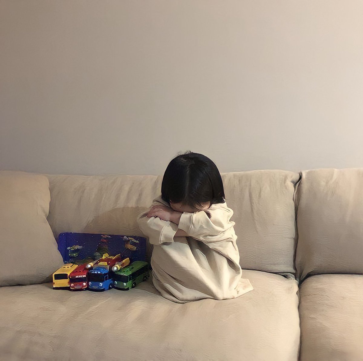 nahlahrsl's tweet photo. me watching everyone getting their second dose appointment while i haven’t got any https://t.co/LAjnC4rWWR