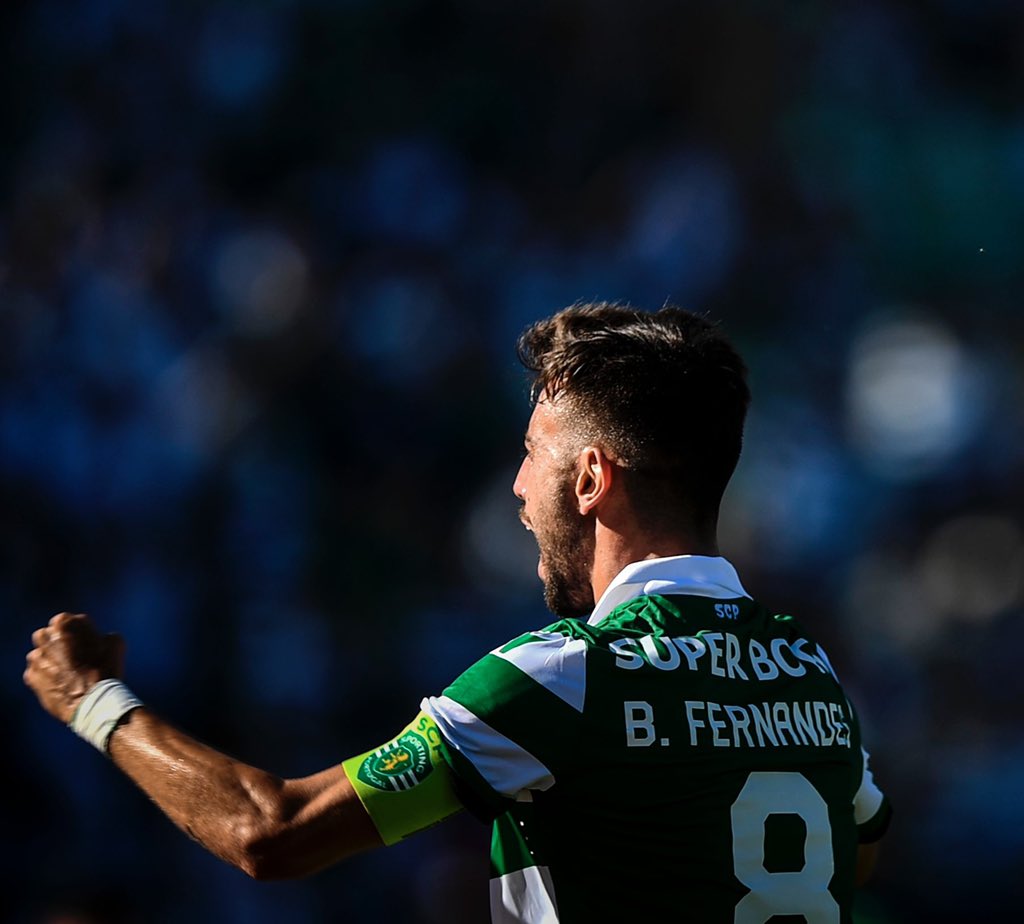 Manchester United midfielder, Bruno Fernandes, wearing the number 8 jersey at Sporting CP.