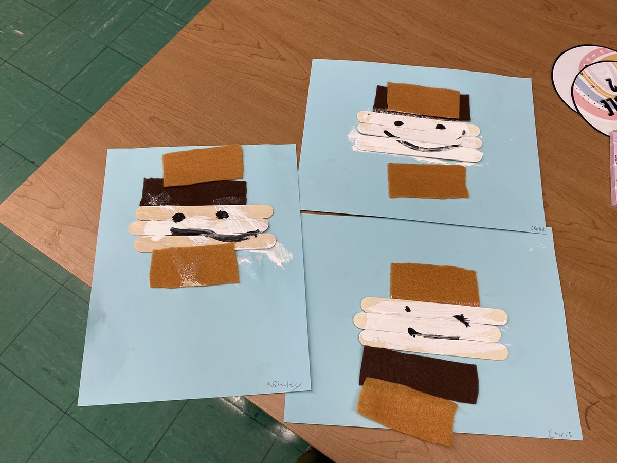 MissCVasquez's tweet image. Today we made these delicious s’mores ! We had so much fun 🤪 #ESY21 #smorelearning #smorefun #smorelearning @BMcClelland24