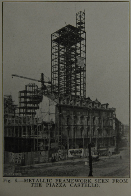 avazquezballo's tweet photo. #PhD1
Armando Melis de Villa
Torre Littoria Torino
Via Giovanni Battista Viotti, Turin
1933 - 1934
Uno de los primeros edificios racionalistas de Italia y el primer edificio de viviendas en altura de Turín construido completamente con estructura metálica https://t.co/Kq7nGvRty6