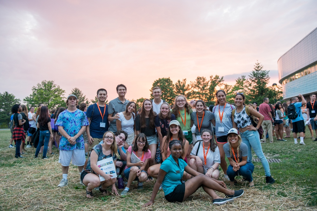 newpaltz's tweet photo. Getting ready for Orientation? Here’s your COVID-19 to-do list before coming to campus! https://t.co/2Zqvy94BV8 #NPorientation #NPsocial #NewPaltz #SUNYNewPaltz https://t.co/zXxBl1gZ5U