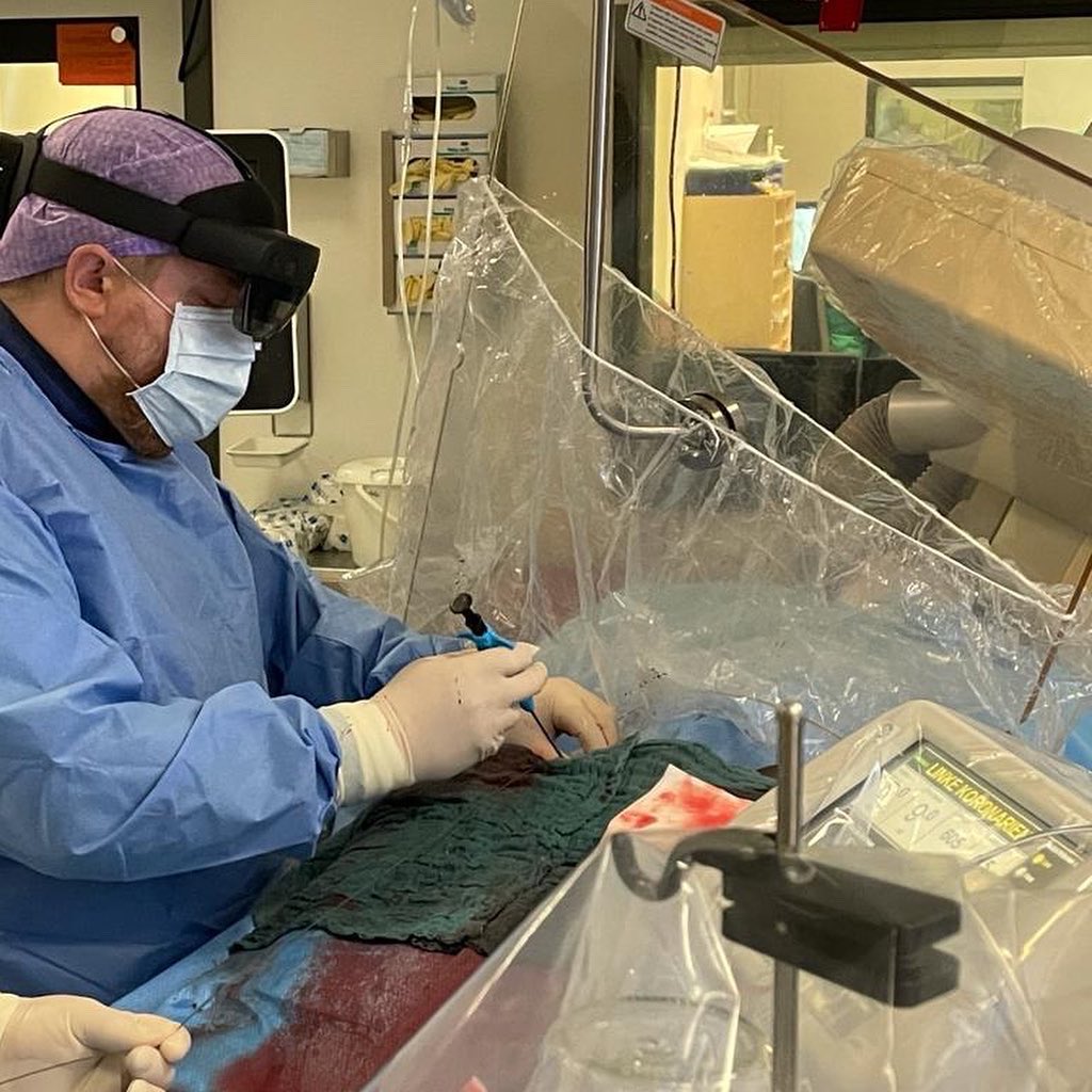 Amazing experience to test the #HoloLens together with @thorbenhoops from @abbottglobal in a PFO-case. Future opportunities may include transmitting operators view for teaching and live cases as well as ad hoc possibility of remote proctoring. #heartcenterluebeck