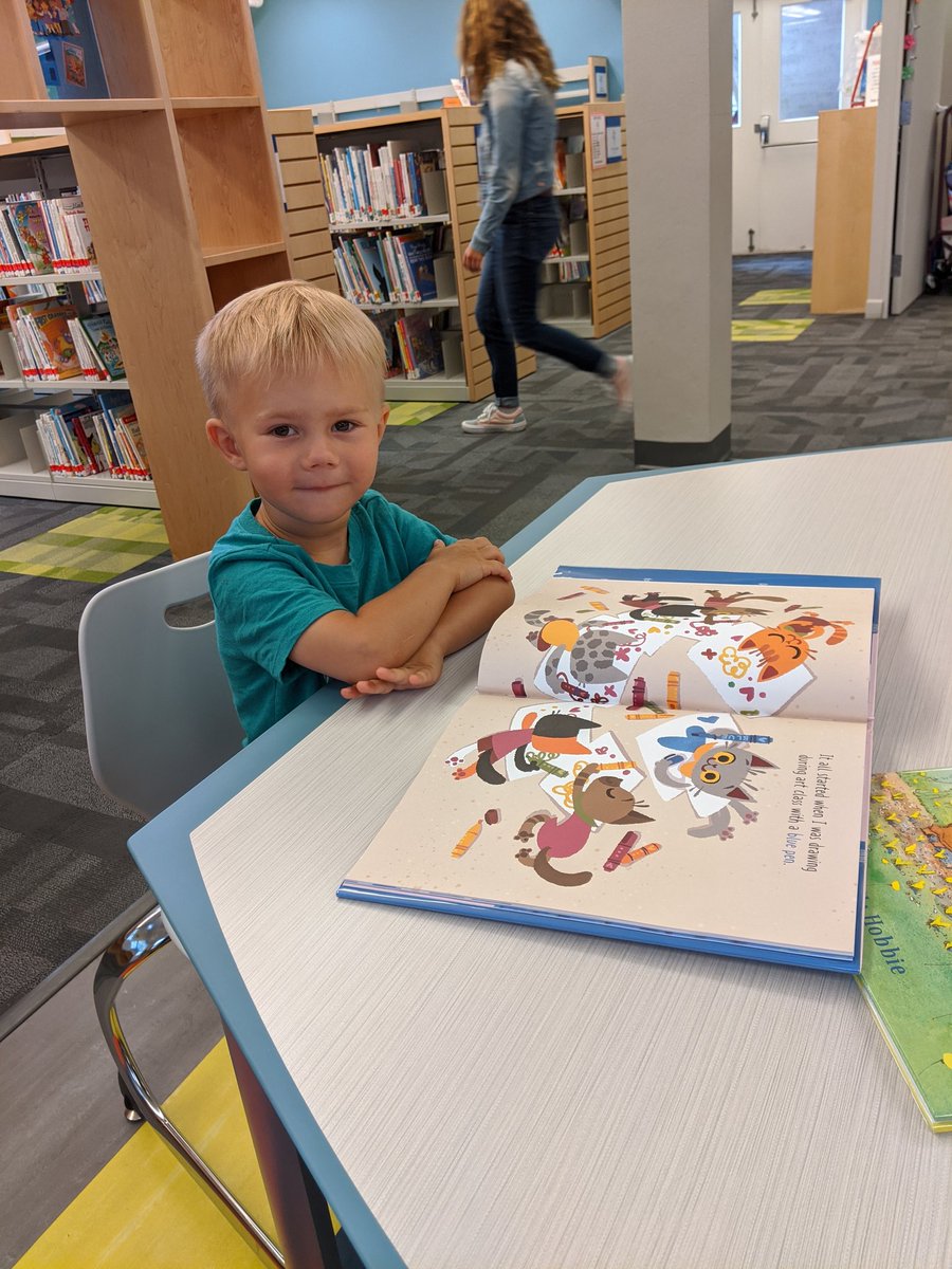TswaryNms's tweet photo. We love the @napoleonlibrary! Made our weekly visit today. Praying these kids get their academic skills from their Mother!! https://t.co/tZCykFAQS6