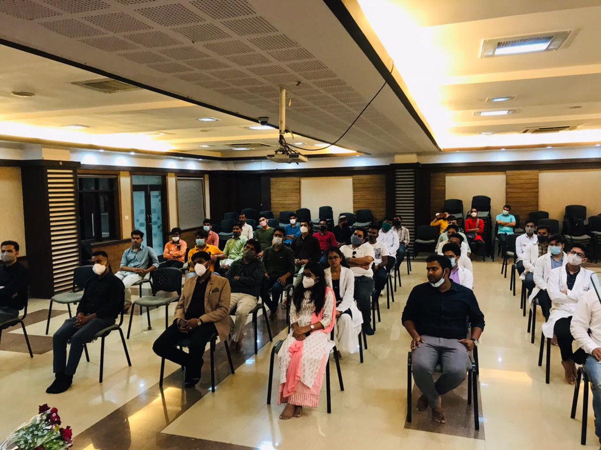 Arjun4Medicos's tweet photo. On the occassion of Doctor's day Medevision Bhopal appreciate the effort of Covid Warriors of our country in the presence of Mr. Manoj Arya Ji (President, Madhya Bharat Prant) and Dr Abhijeet Deshmukh Sir (Senior Laproscopic Surgeon) in Abvp State office. https://t.co/vz8RcNZAym