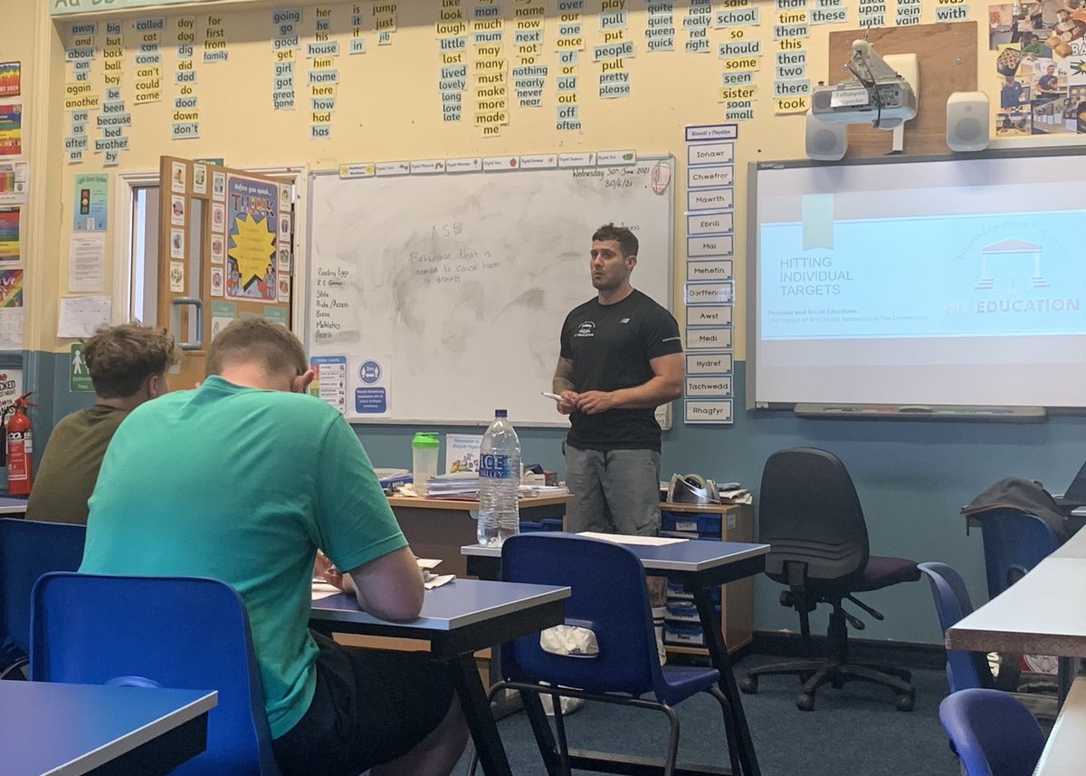 The Learning Centre - Glan-y-nant tweet media