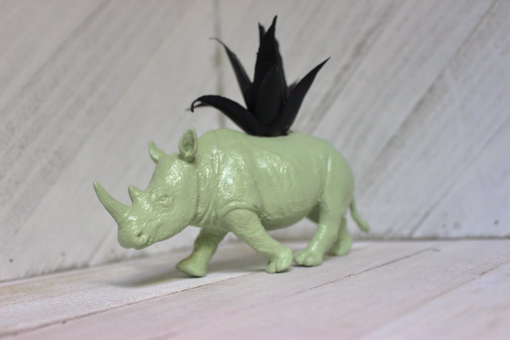 RepurposedT's tweet image. Quirky and fun, these novelty planters are sure to brighten up any room or desk. #rhino  #fun #novelty #unique #quirky #homedecor #green #zooanimals #planter #succulent #gifts #etsy #forsale #buynow #decor #girlboss #smallbusiness  etsy.com/listing/103101…