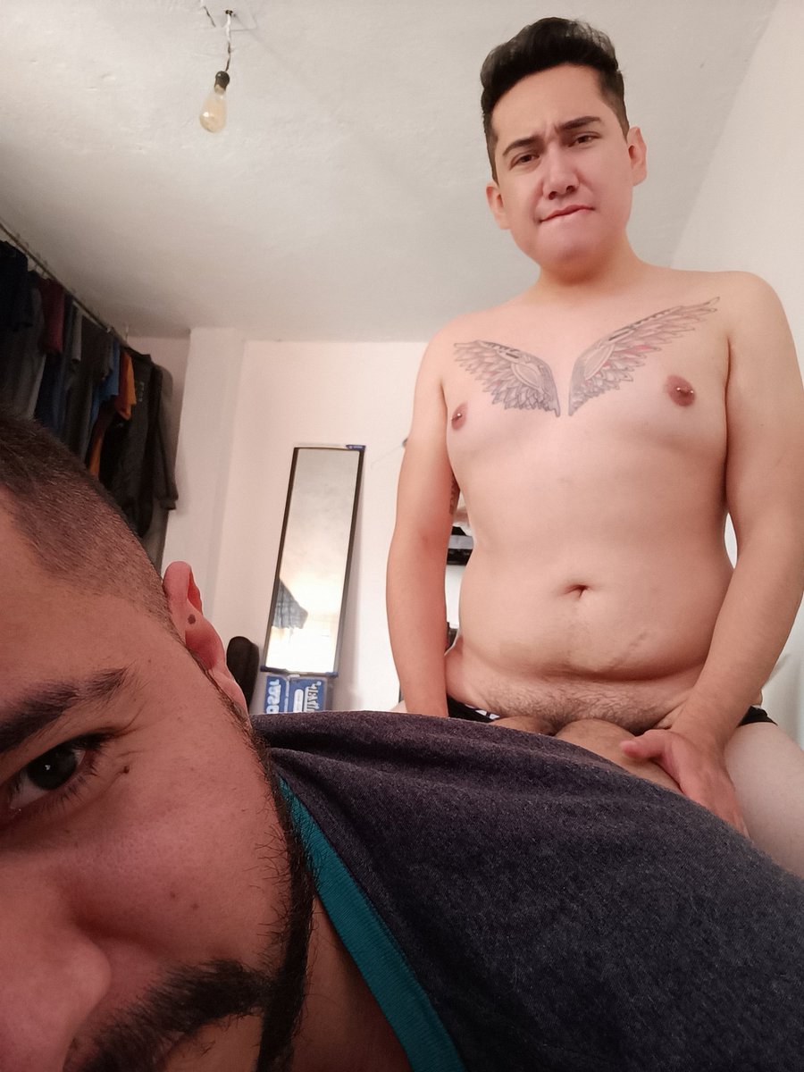 bear_dominant's tweet photo. Aquí despertando con @DGdrive1  🤤🤤🤤

#gay #gayactivo #gaypas #gaycouple #gaycdmx #gaymexico #uberboy #montate #cum #lechero #gaysex https://t.co/y7rxiha64n