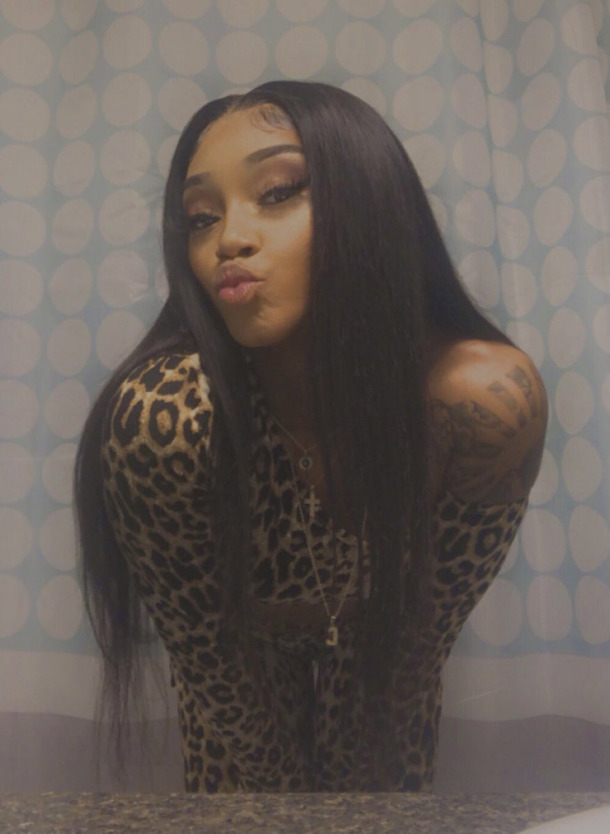 _Charmssss's tweet photo. Birthday Girl 🎉✨ #Chapter24 #CancerSeason ♋️ https://t.co/3odcl784MD