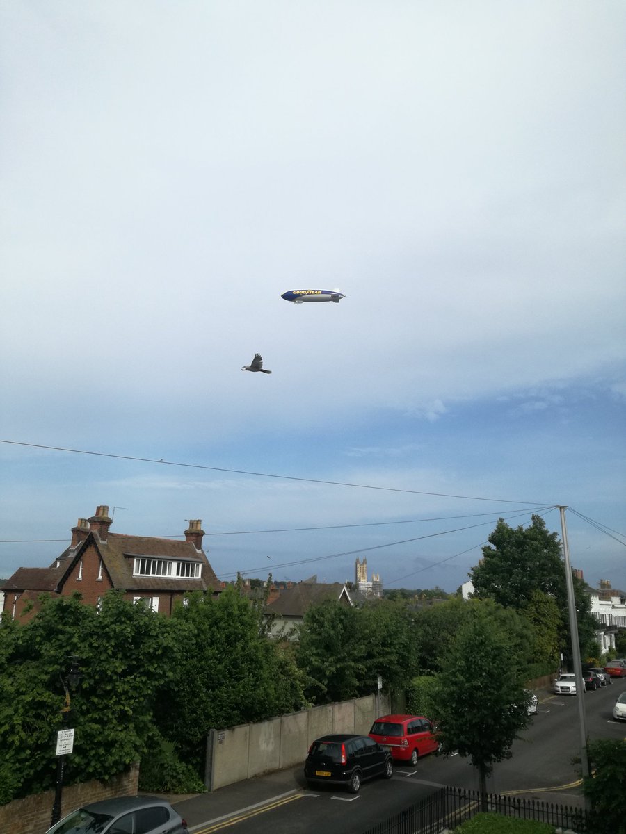 TimKeward's tweet photo. It was nice of @GoodyearBlimp #DLZFN to (figuratively!) pop by and check out @No1Cathedral. #Canterbury #GoodyearBlimp https://t.co/zlo4aafdKp