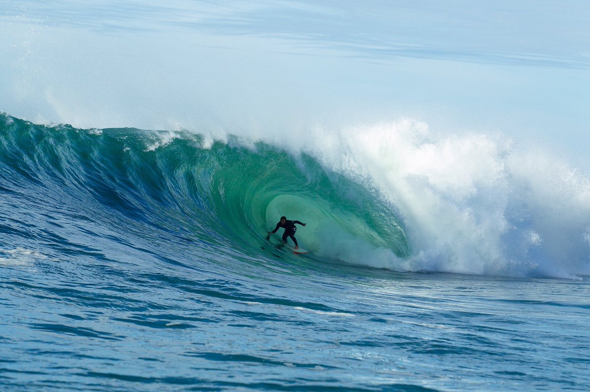 crcoffin's tweet photo. Memorable wave from a memorable day!!!!! https://t.co/uM4tqiDtEV