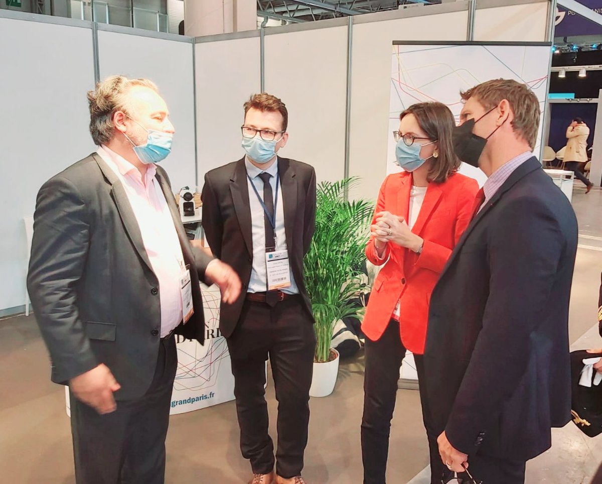 #salonamif Heureux du passage de <a href="/AdeMontchalin/">Amélie de Montchalin</a> sur notre stand au <a href="/salon_amif/">Salon de l'AMIF</a> et de son intérêt pour les travaux du syndicat