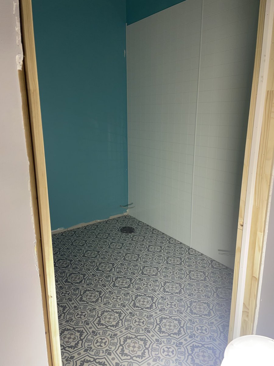 GetMessyNL's tweet photo. We are busy bees getting our new space ready to move in! Today we put up the tile sheets and had the floor done. We are almost there! We are staying in the same plaza, just moving a few doors down. Our new location will be in between Subway and The Nail Garden. #businessexpansion https://t.co/jklZLhTpyh