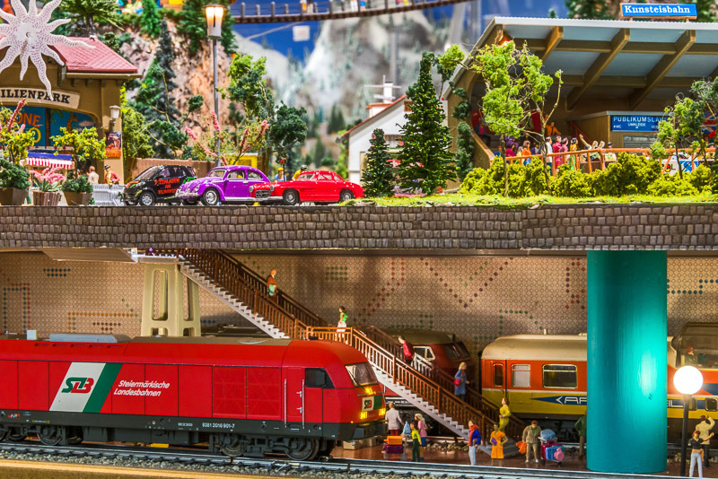 Happy Canada Day. We are open from 10 am to 5 pm. Stop in and check out all the amazing trains and details in air condition room. #trains #Osoyoosbc #CanadaDay2021 #attraction